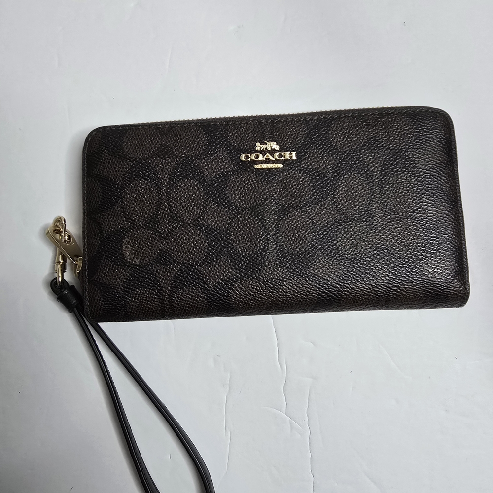 Coach Long Zip Around Wallet In Signature Canvas Gold/Walnut/Black